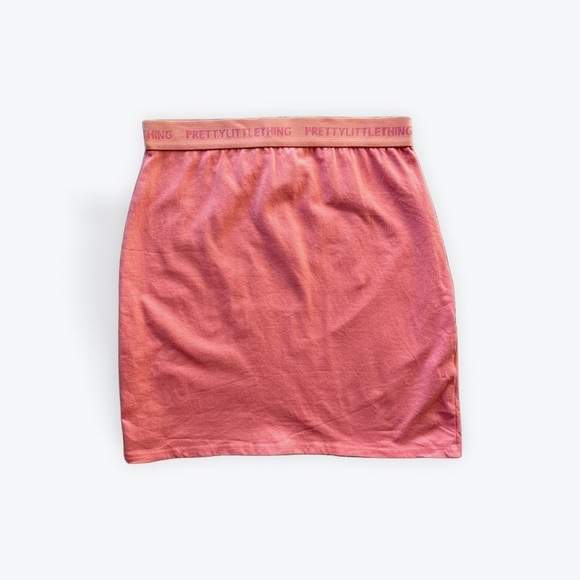 PRETTYLITTLETHING Coral Bodycon Mini Skirt  Size 4 - Picture 4 of 5